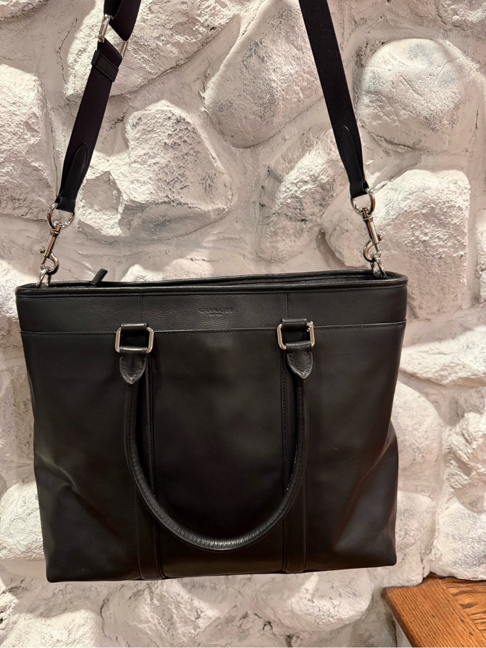 Coach Black Leather Women’s Travel Tote / Men’s Briefcase with Detachable Strap